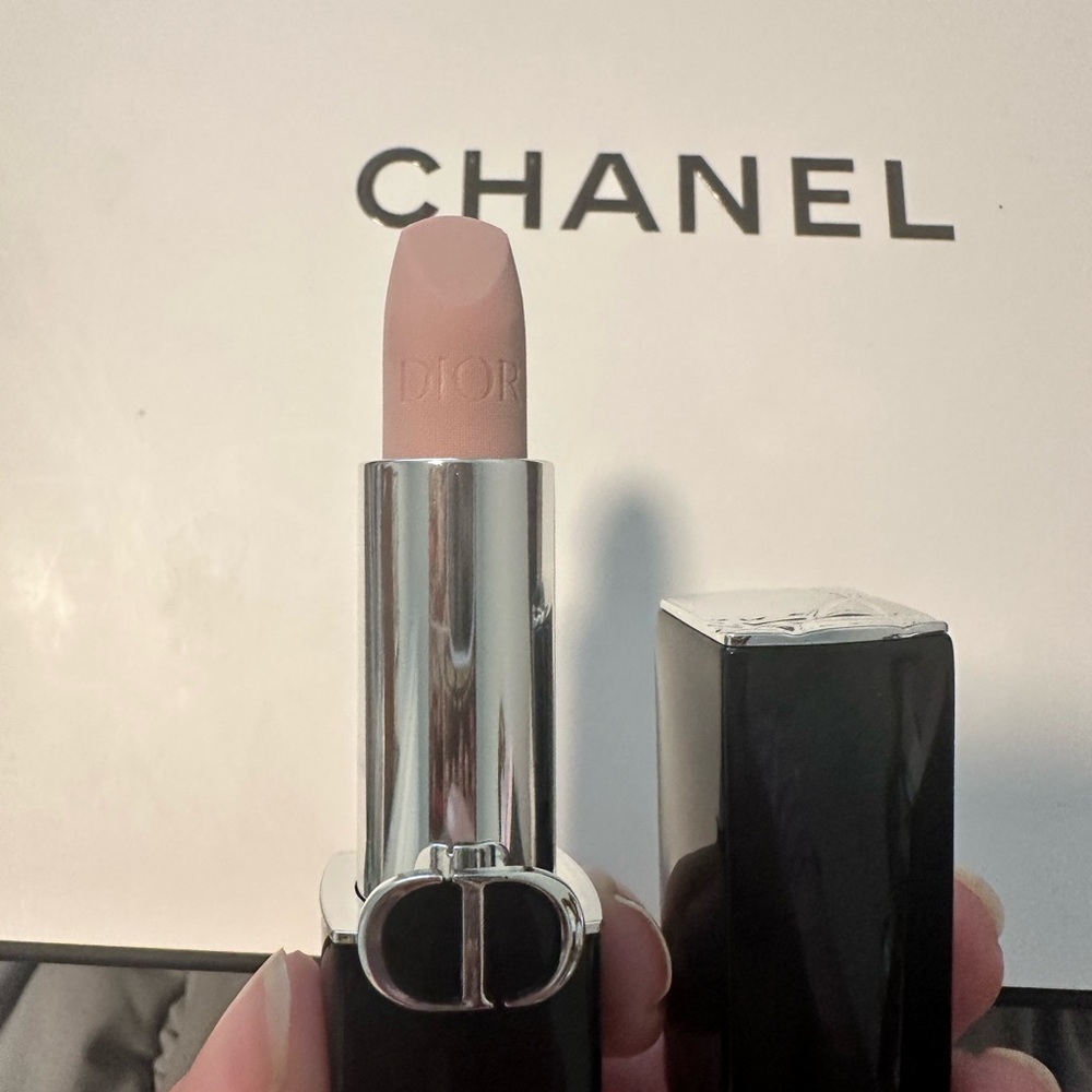 Dior Pink Satin Lipstick for Everyday Elegance